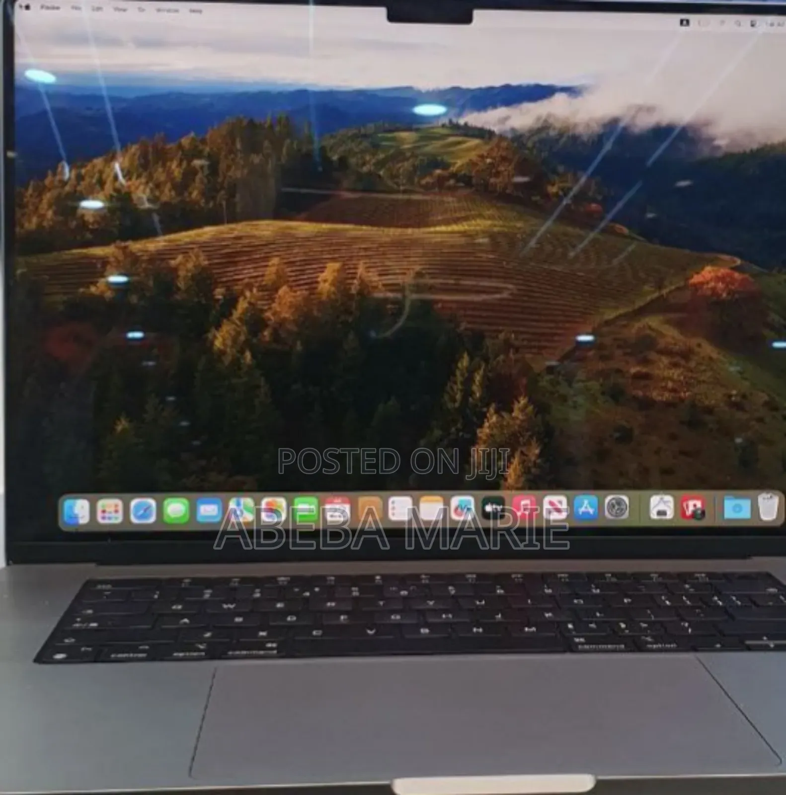 New Laptop Apple MacBook Pro M1 16GB Apple M1 Pro SSD 1T