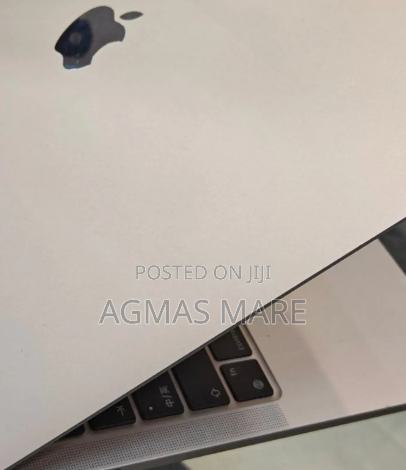 New Laptop Apple MacBook Pro M1 8GB Apple M1 Pro SSD 256GB