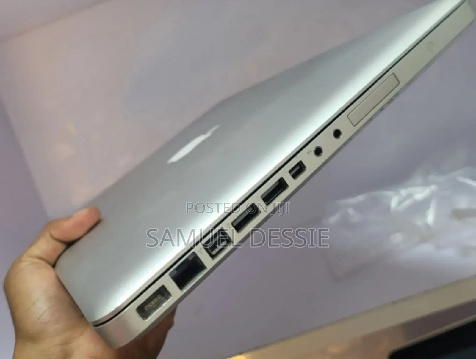 Laptop Apple MacBook Pro 8GB Intel Core 2 Quad HDD 350GB