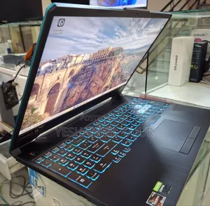 New Laptop Asus TUF Gaming A15 16GB AMD Ryzen 9 SSD 512GB