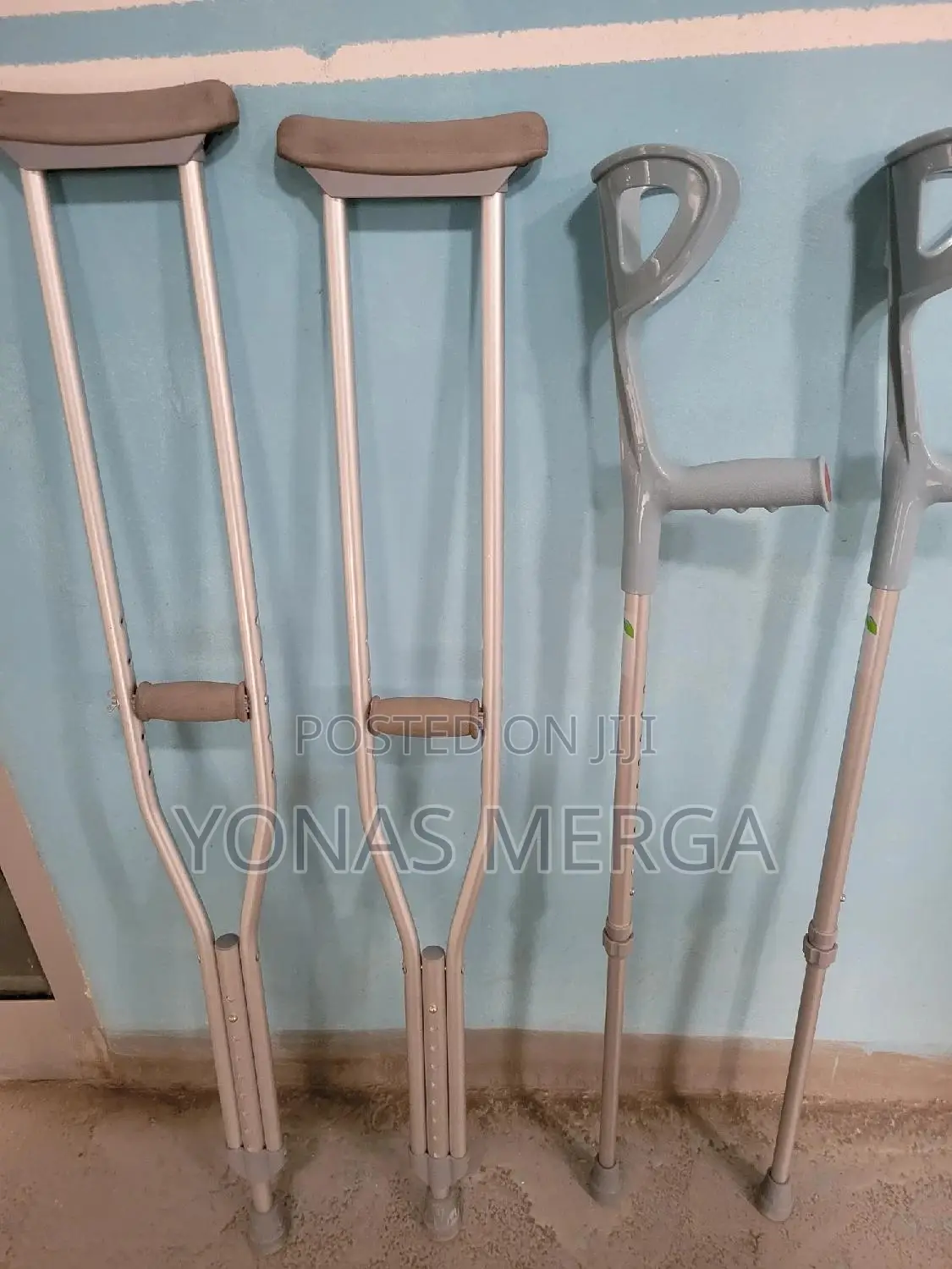 Crutches淺πcrutches€√Product Highlights#㽣strong, Lightweight Design