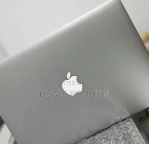 Photo - New Laptop Apple MacBook Air 2017 8GB Intel Core I5 SSD 256GB