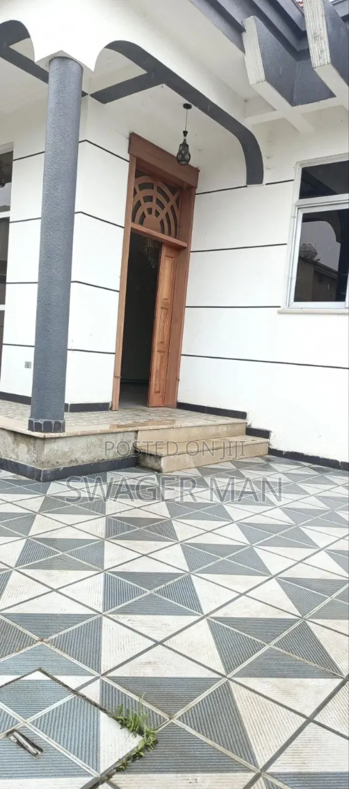 Furnished 5bdrm Villa in ጣፎ, Yeka for sale