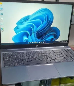 New Laptop HP Pavilion 15 8GB Intel Core I5 SSD 512GB
