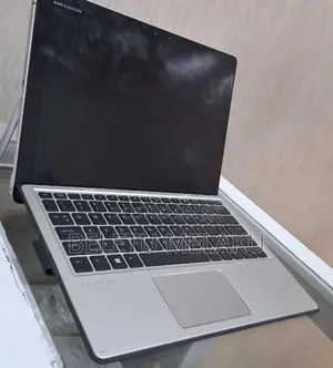 New Laptop HP X2 8GB Intel Core I5 SSD 256GB