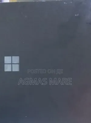 New Laptop Microsoft Surface 16GB Intel Core I7 SSD 512GB