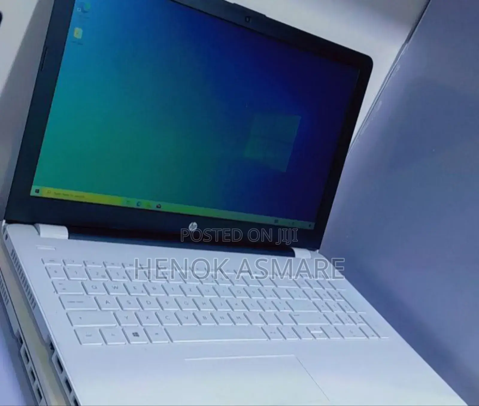 New Laptop HP 4GB HDD 500GB