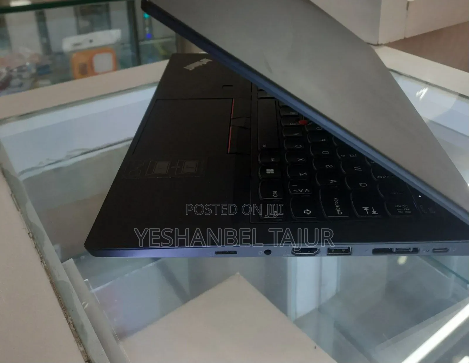 New Laptop HP EliteBook 830 G8 16GB Intel Core I7 SSD 1T