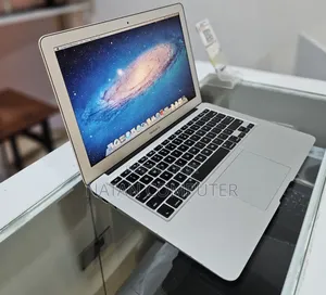 Photo - New Laptop Apple MacBook Air 2015 8GB Intel Core I5 SSD 256GB