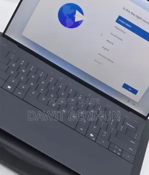 New Laptop Dell XPS 13 (9350) 16GB Intel Core Ultra 7 SSD 512GB