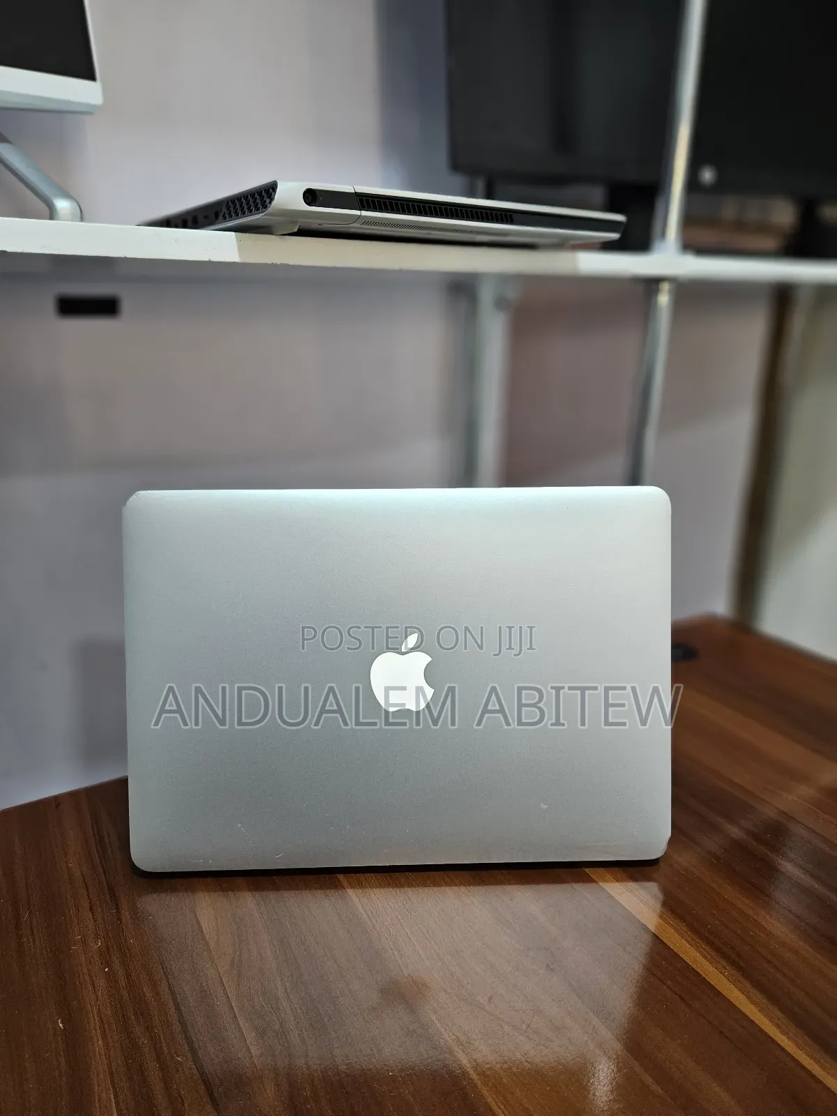 New Laptop Apple MacBook Air 2015 8GB Intel Core I5 SSD 256GB