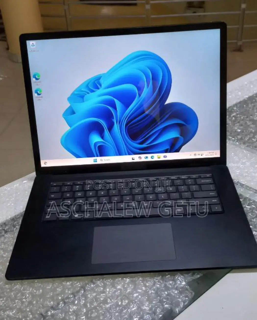 New Laptop Microsoft Surface 16GB Intel Core I7 SSD 512GB