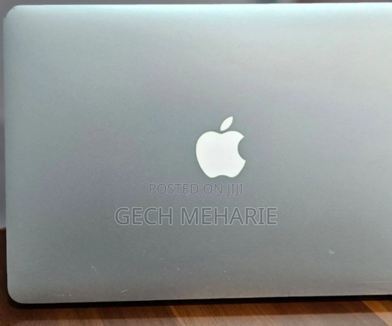 New Laptop Apple MacBook Air 2015 8GB Intel Core I5 SSD 256GB