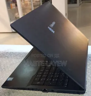 Photo - New Laptop MSI GT73EVR 7RF Titan Pro 16GB Intel Core i5 SSD 500GB