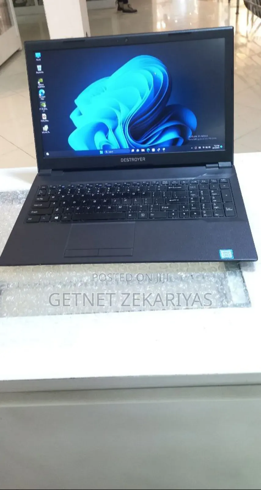 New Laptop MSI 16GB Intel Core i5 HDD+SSD 256GB