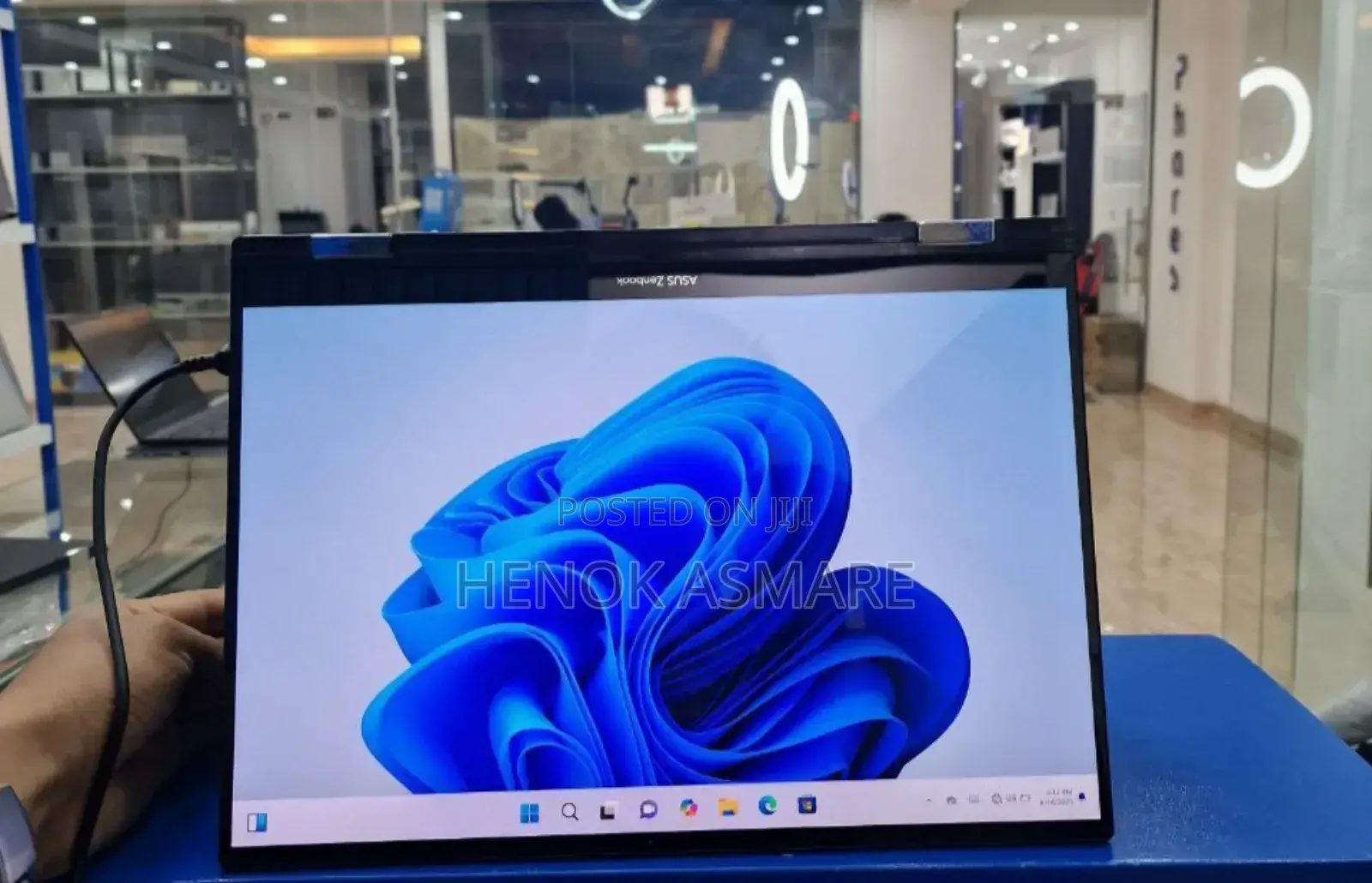 New Laptop Asus Zenbook 14 UX434 16GB Intel Core I7 SSD 512GB