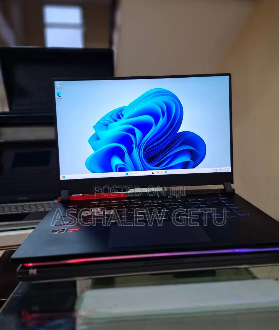 New Laptop Asus ROG Strix G15 16GB AMD Ryzen 9 SSD 1T