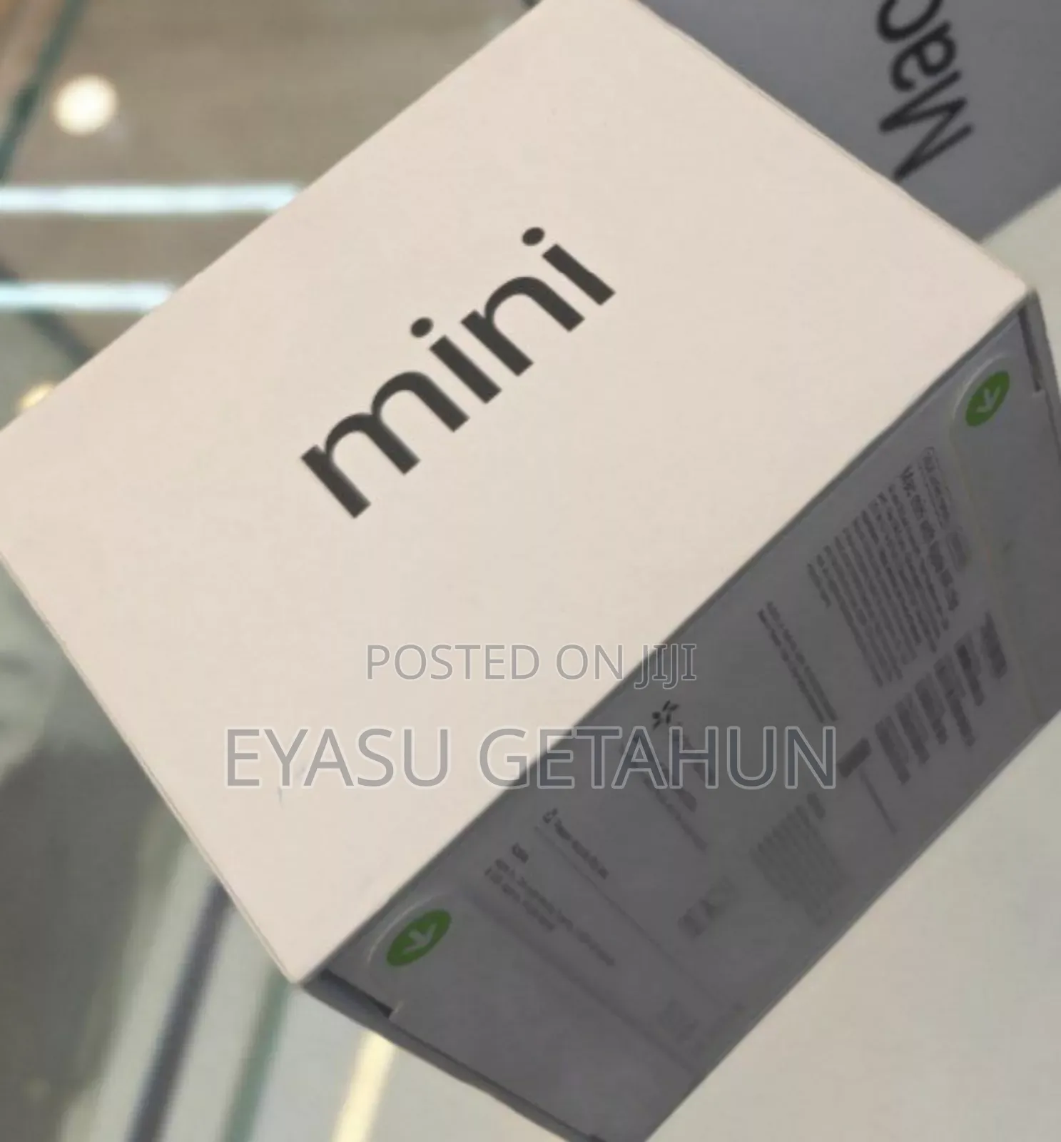 New Laptop Apple MacBook Pro 2024 M4 14-Inch 16GB Apple M4 SSD 256GB