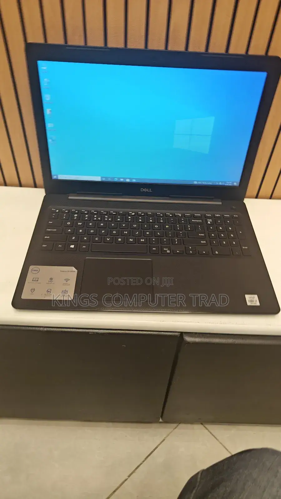 New Laptop Dell Vostro 3555 8GB Intel Core I7 SSD 512GB