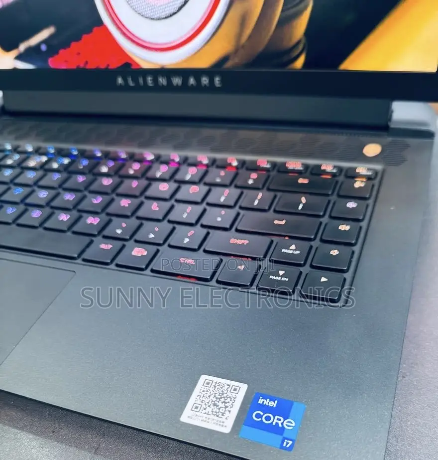 New Laptop Alienware M15 R3 16GB Intel Core I7 SSD 1T