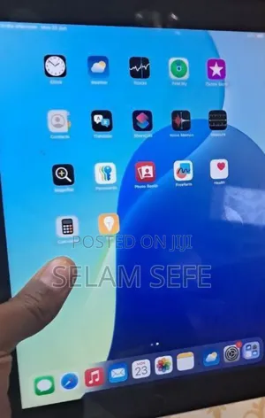 New Apple iPad 10.2 (2021) 64 GB Silver