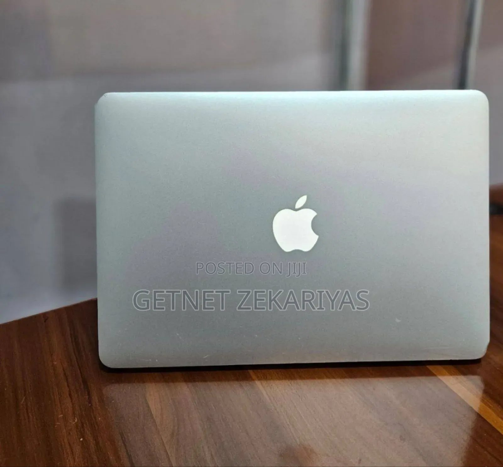 New Laptop Apple MacBook Air 2015 8GB Intel Core I5 SSD 256GB