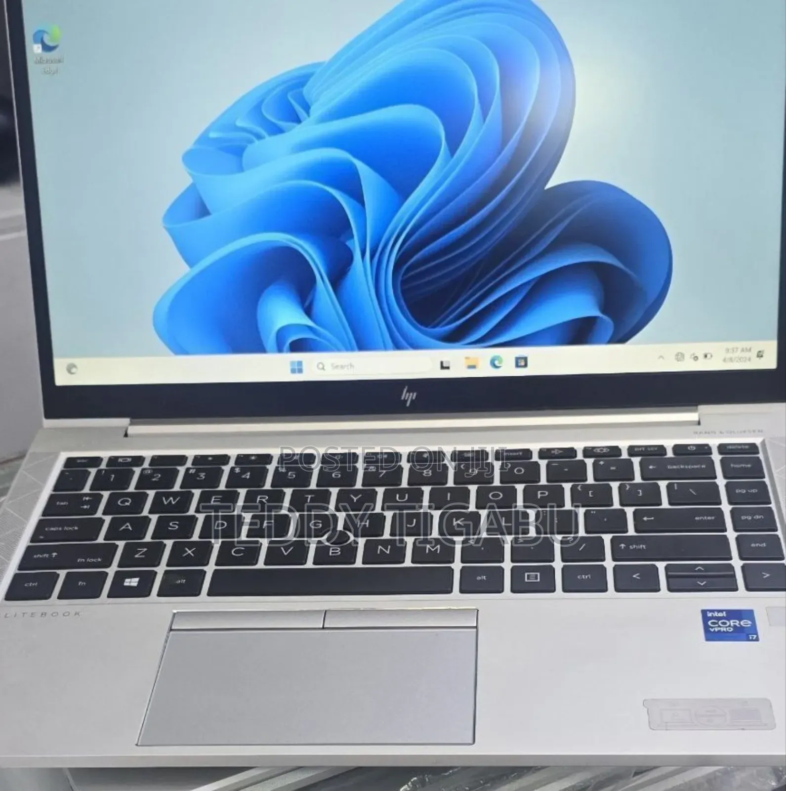 New Laptop HP EliteBook 840 G8 16GB Intel Core I7 SSD 512GB