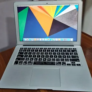 New Laptop Apple MacBook Air 2015 8GB Intel Core i5 SSD 256GB