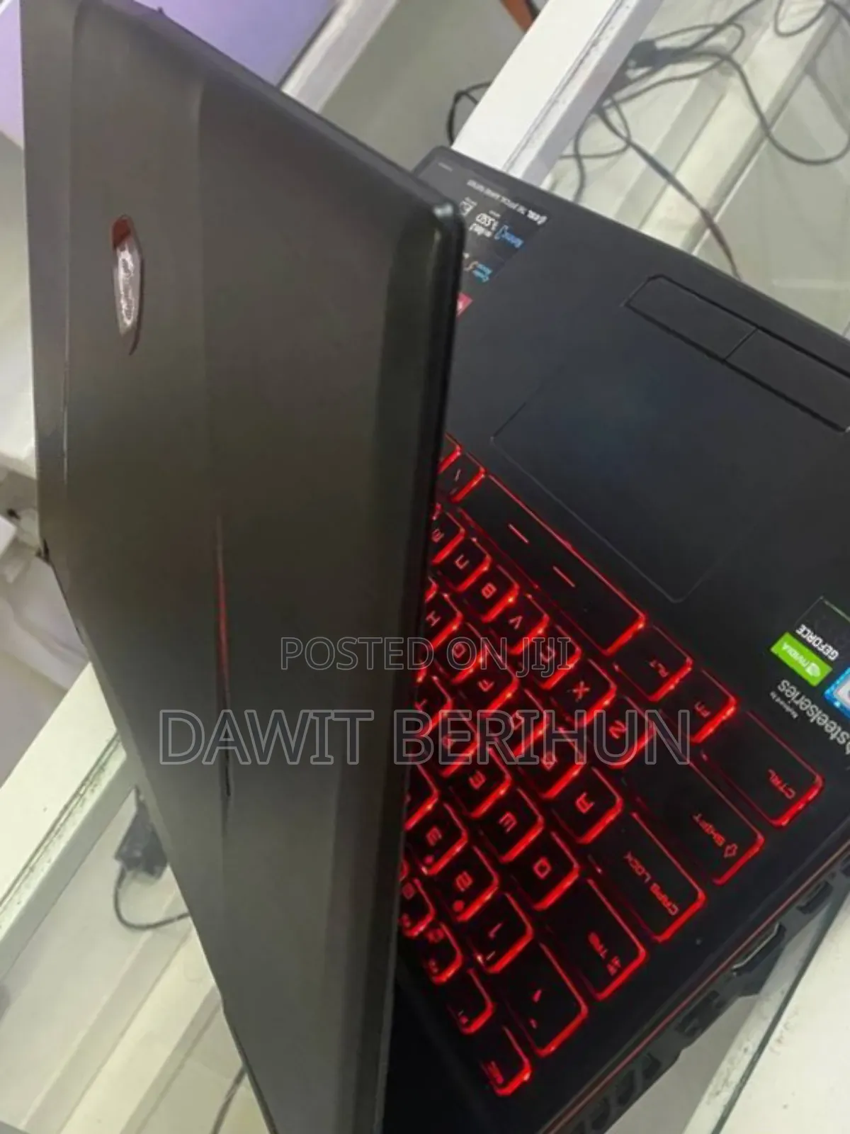 New Laptop MSI 16GB Intel Core I7 SSD 512GB