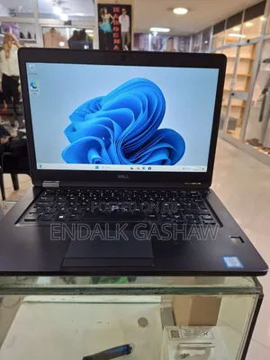 New Laptop Dell Latitude 5480 8GB Intel Core I5 SSD 256GB