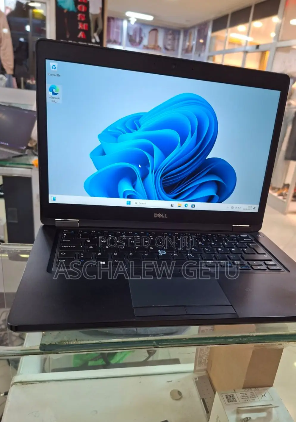 New Laptop Dell Latitude 5480 8GB Intel Core I5 SSD 256GB