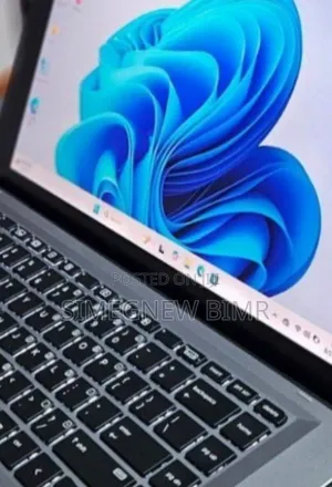 New Laptop HP ZBook 14 32GB Intel Core i7 SSD 512GB