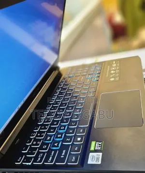 Photo - New Laptop Acer Predator Helios 300 16GB Intel Core I7 SSD 512GB