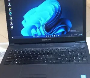 New Laptop MSI 16GB Intel Core I5 SSD 500GB