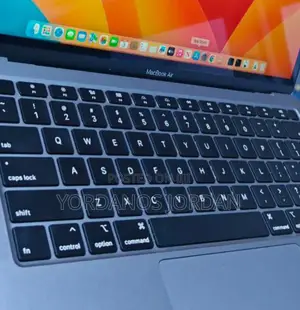 New Laptop Apple MacBook Air 2020 8GB Intel Core i5 SSD 256GB