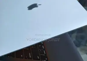 New Laptop Apple MacBook Air 2020 8GB Intel Core I5 SSD 256GB