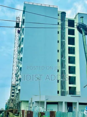 3bdrm Apartment in Bonger, Bole for sale