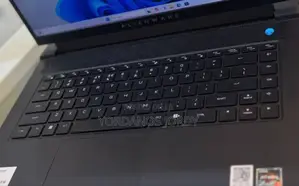 New Laptop Alienware M15 R3 16GB AMD Ryzen 7 SSD 512GB