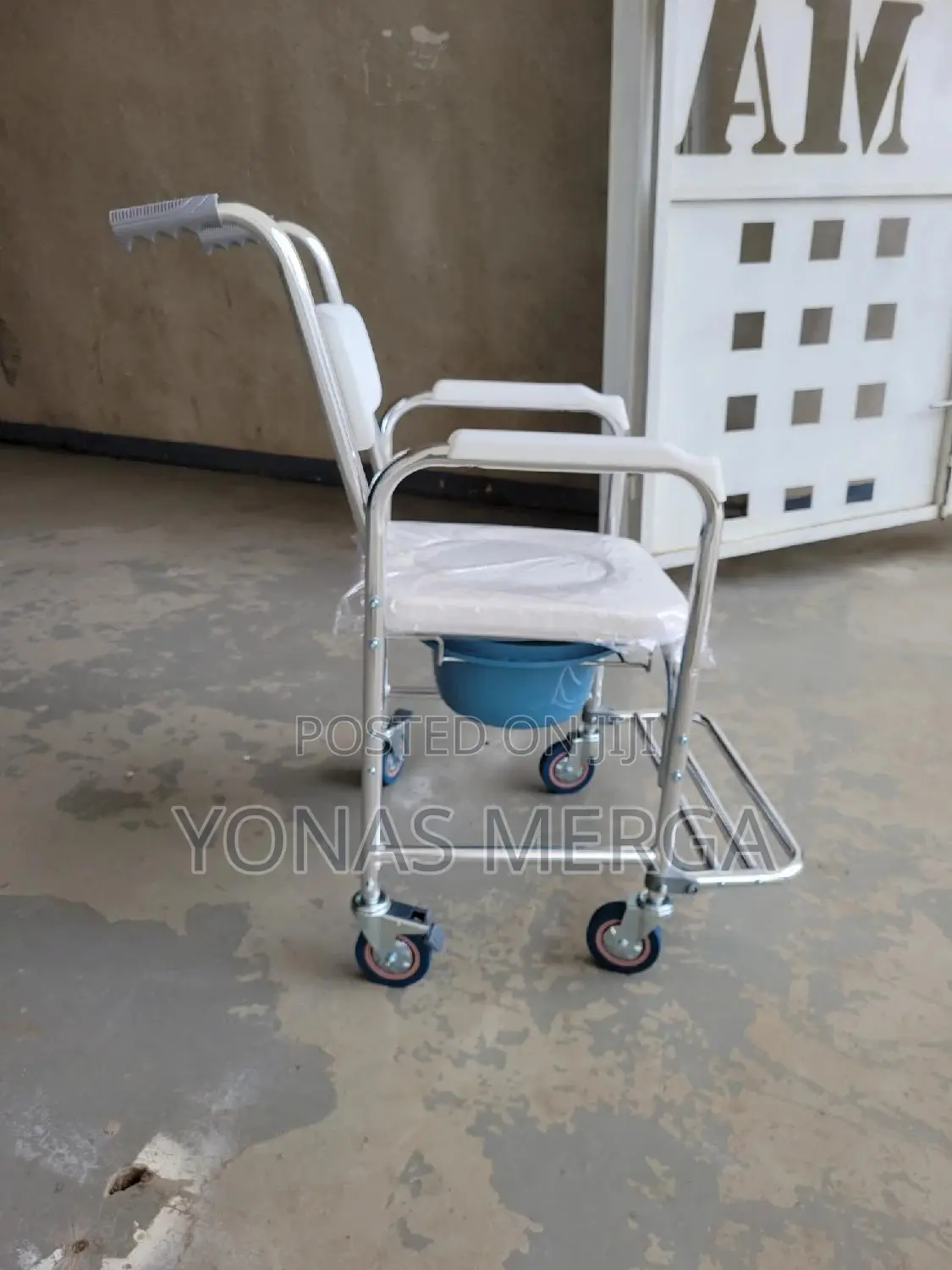 Aluminum Mobile Shower Toilet論痘commodo Chair፪∆Toilet+Shower Chair耹፵pot