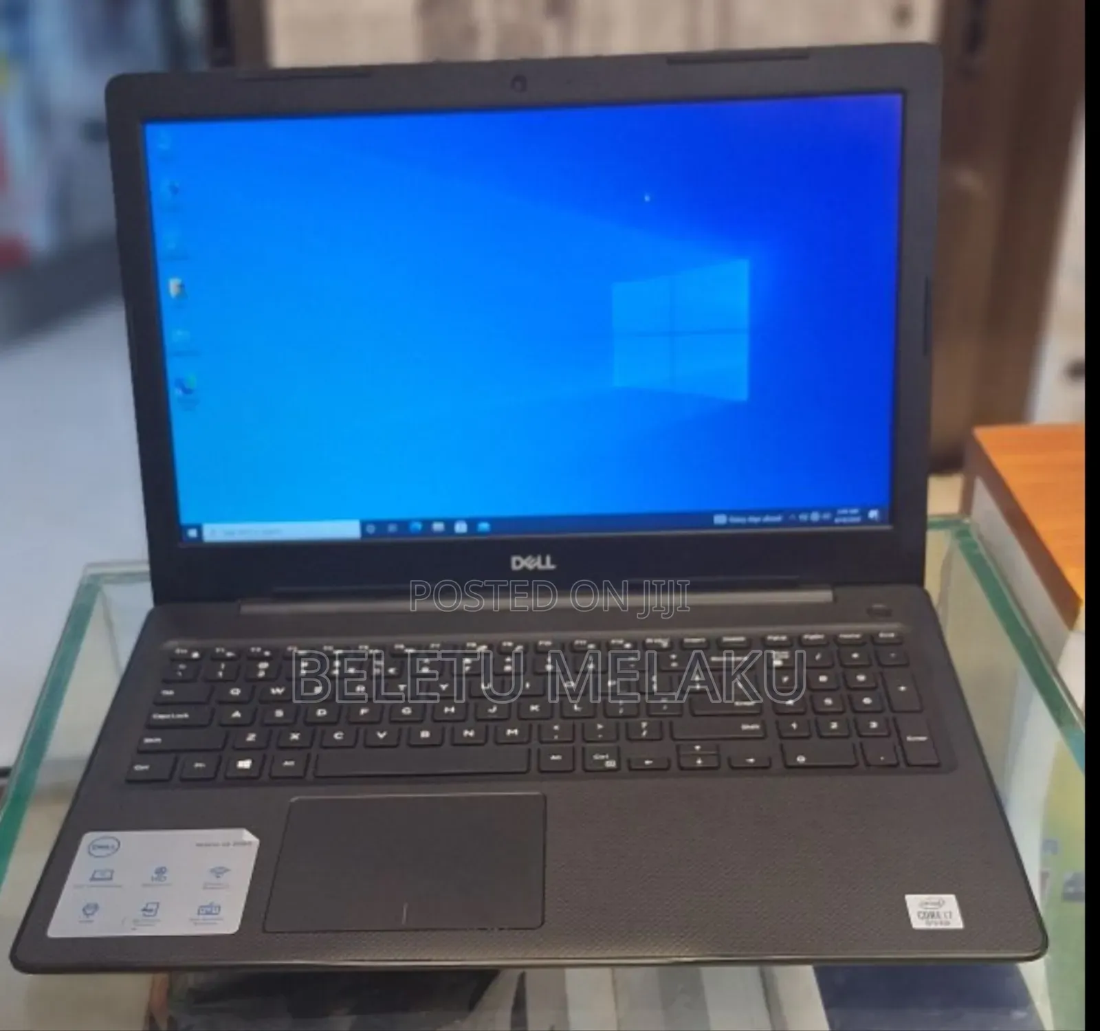 New Laptop Dell Vostro 3560 8GB Intel Core I7 SSD 512GB