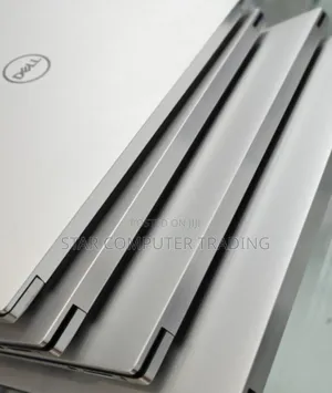 New Laptop Dell Precision 15 3520 32GB Intel Core I9 SSD 1T