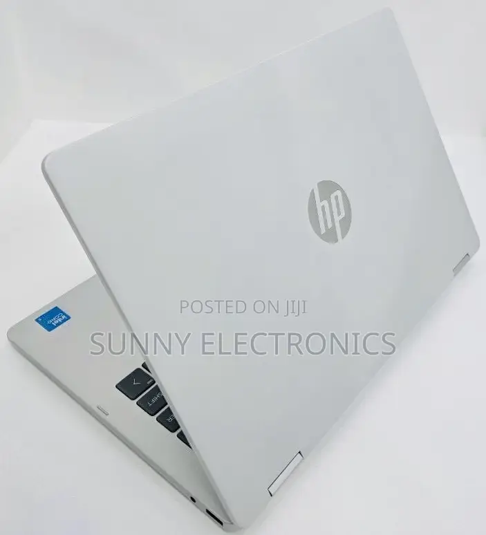 New Laptop HP OmniBook 5 14" 8GB SSD 512GB