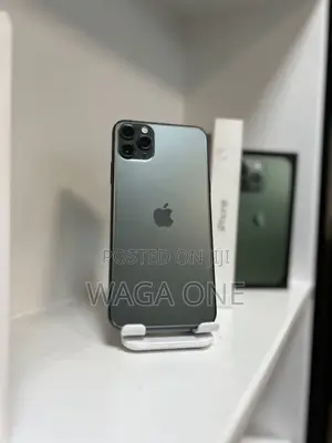 New Apple iPhone 11 Pro Max 64 GB Gold