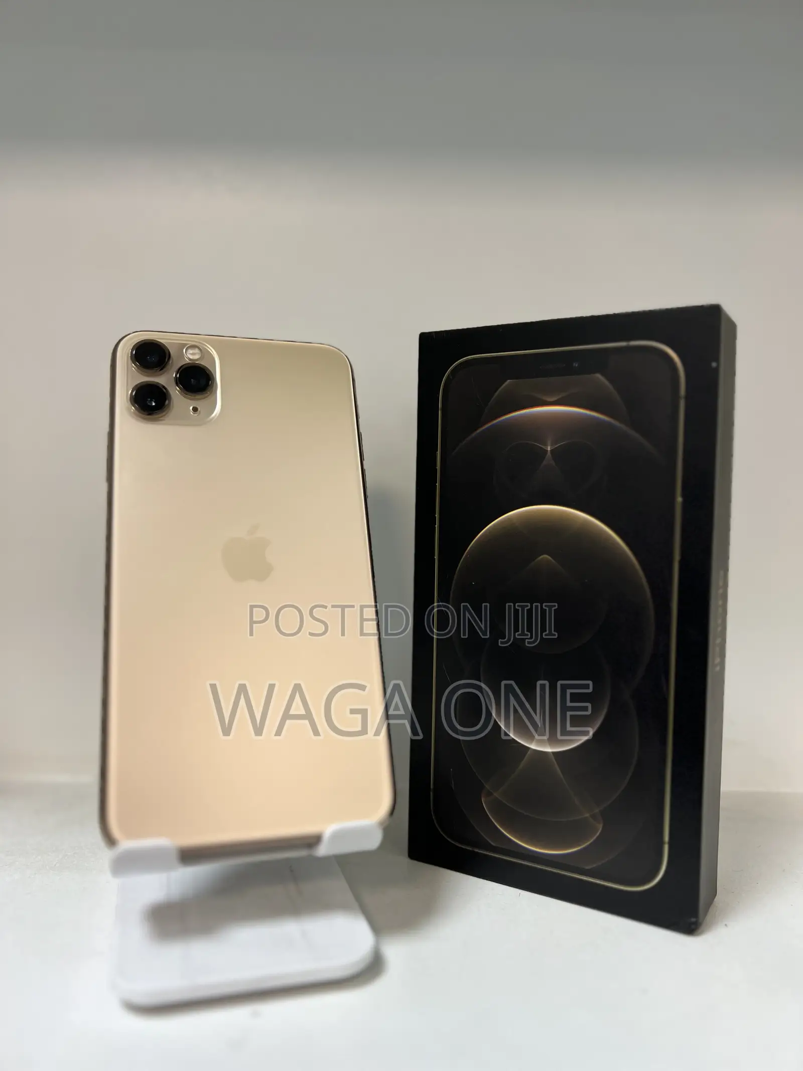 New Apple iPhone 11 Pro Max 64 GB Gold