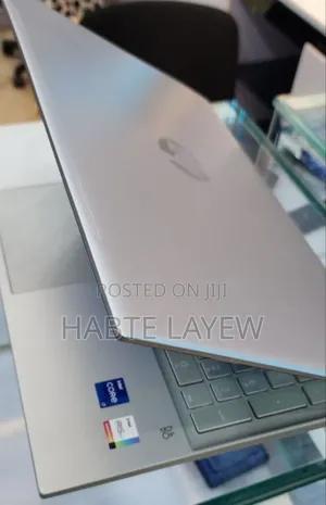 New Laptop HP Pavilion 15 8GB Intel Core I7 SSD 512GB