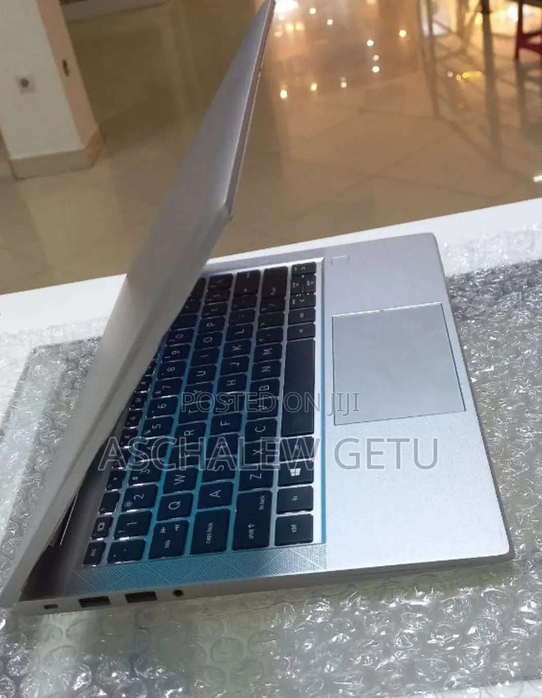 New Laptop HP EliteBook 830 G7 8GB Intel Core I5 SSD 512GB