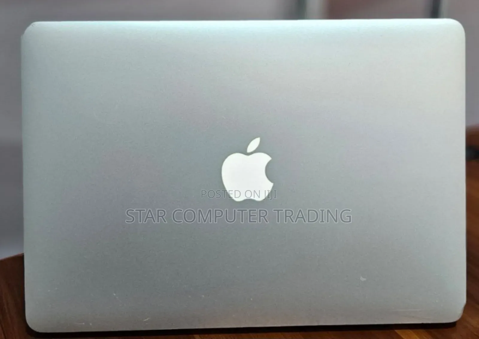 New Laptop Apple MacBook Air 2015 8GB Intel Core I5 SSD 256GB