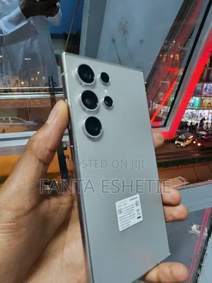 Photo - New Samsung Galaxy S24 Ultra 512 GB Silver