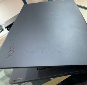 New Laptop Lenovo Yoga 700 16GB AMD Ryzen 7 SSD 512GB