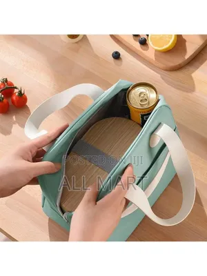 Photo - Smiley Face Lunch Box